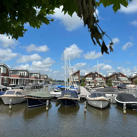 Westergeest Luxe By Interhome Uitgeest